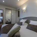 San Pellegrino 3*